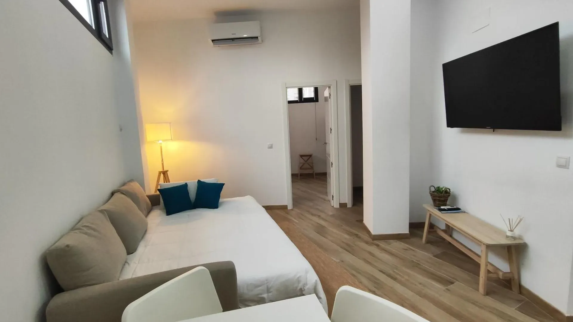 Apartamentos Valdecilla Nuevos Santander 0*,  Spain
